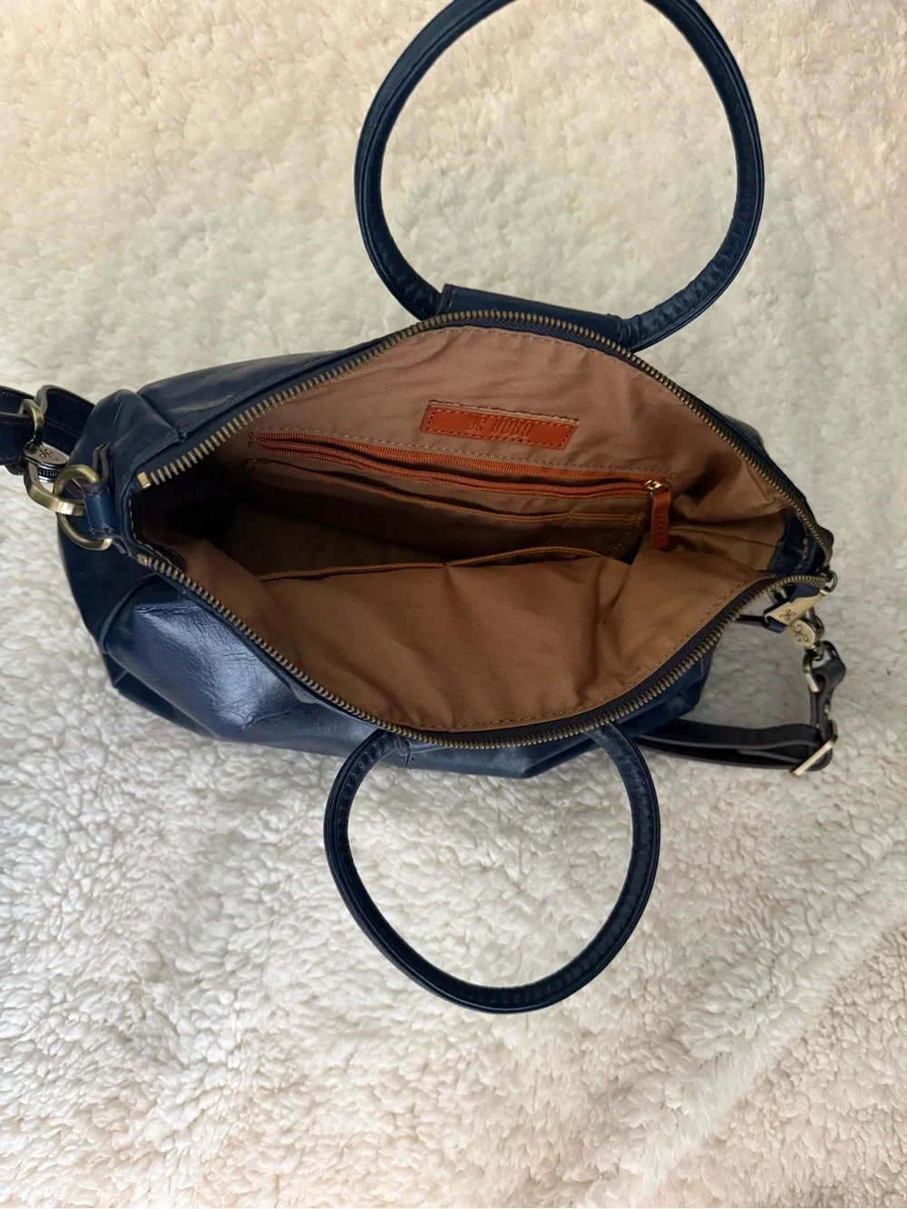 HOBO Medium Sheila Satchel Leather Purse